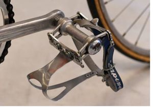 Pedals toe clips and straps 300